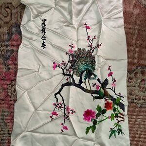 Chinese silk embroidery